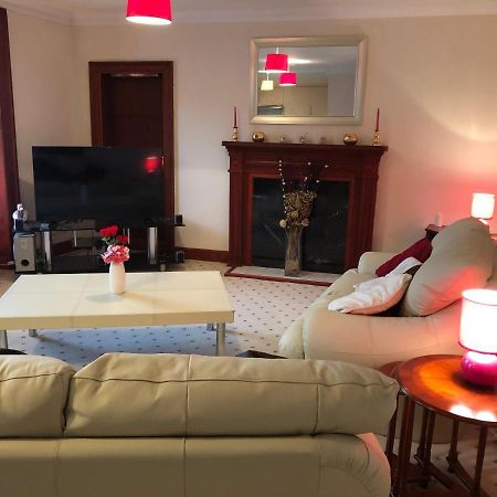 Executive Serviced Apartments 1 Forfar Εξωτερικό φωτογραφία
