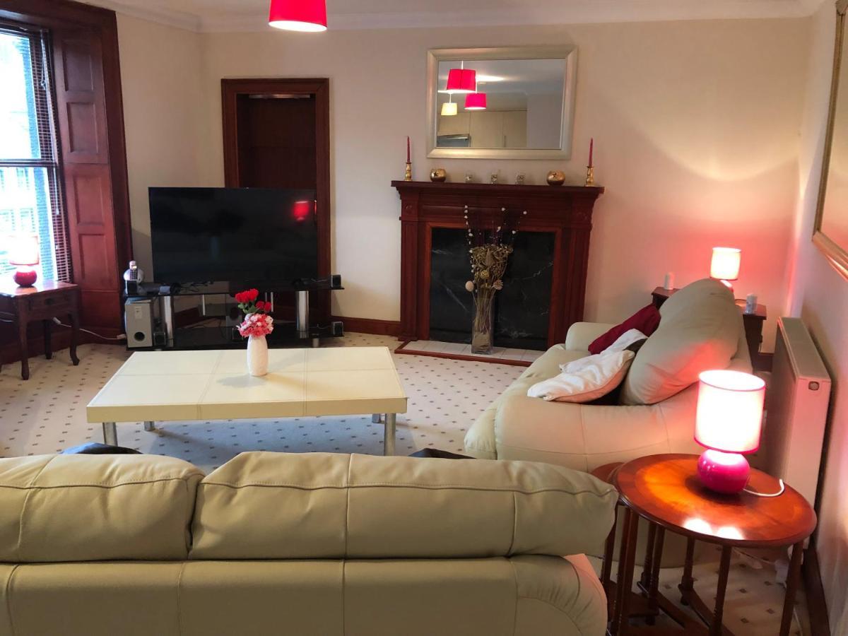 Executive Serviced Apartments 1 Forfar Εξωτερικό φωτογραφία