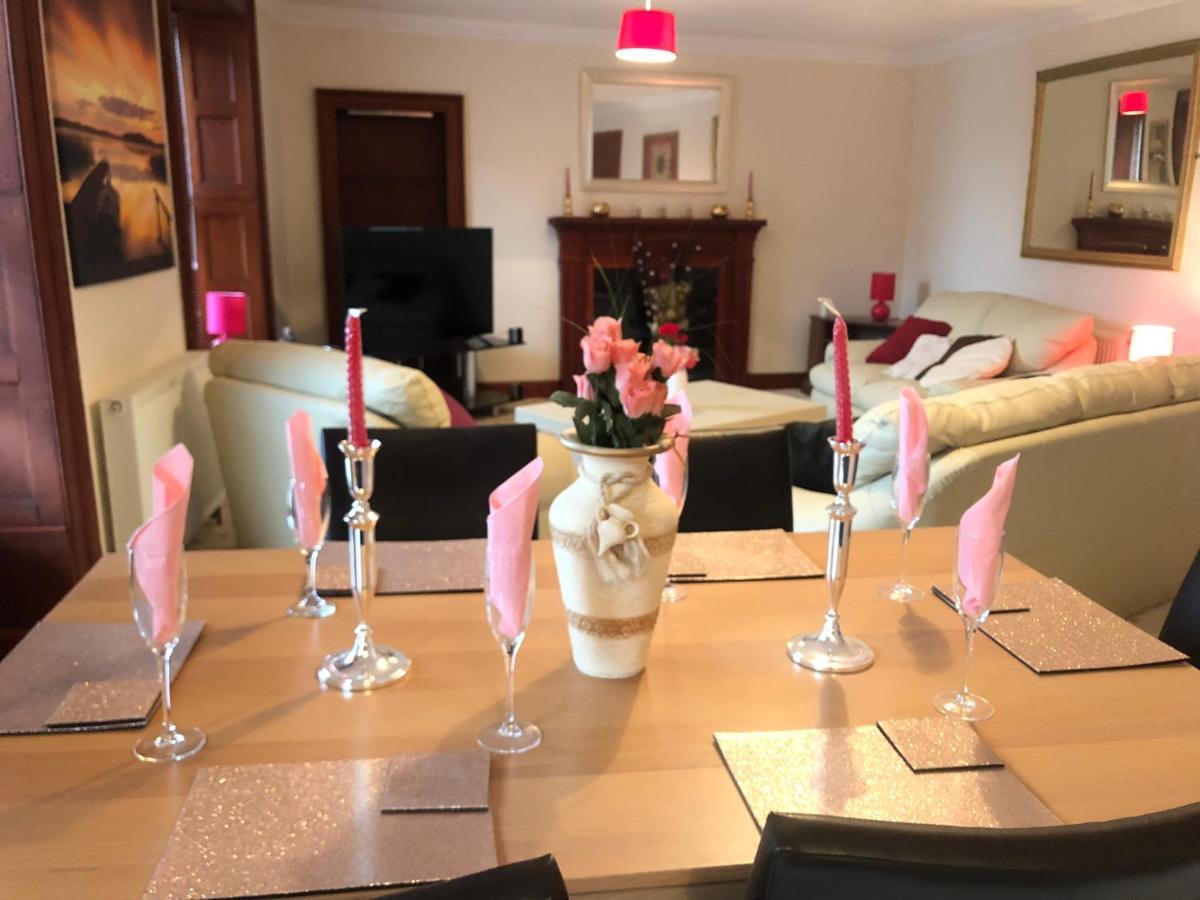 Executive Serviced Apartments 1 Forfar Εξωτερικό φωτογραφία